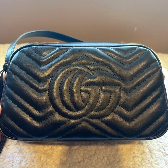 GG Marmont Small  bag - Picture 5 of 10